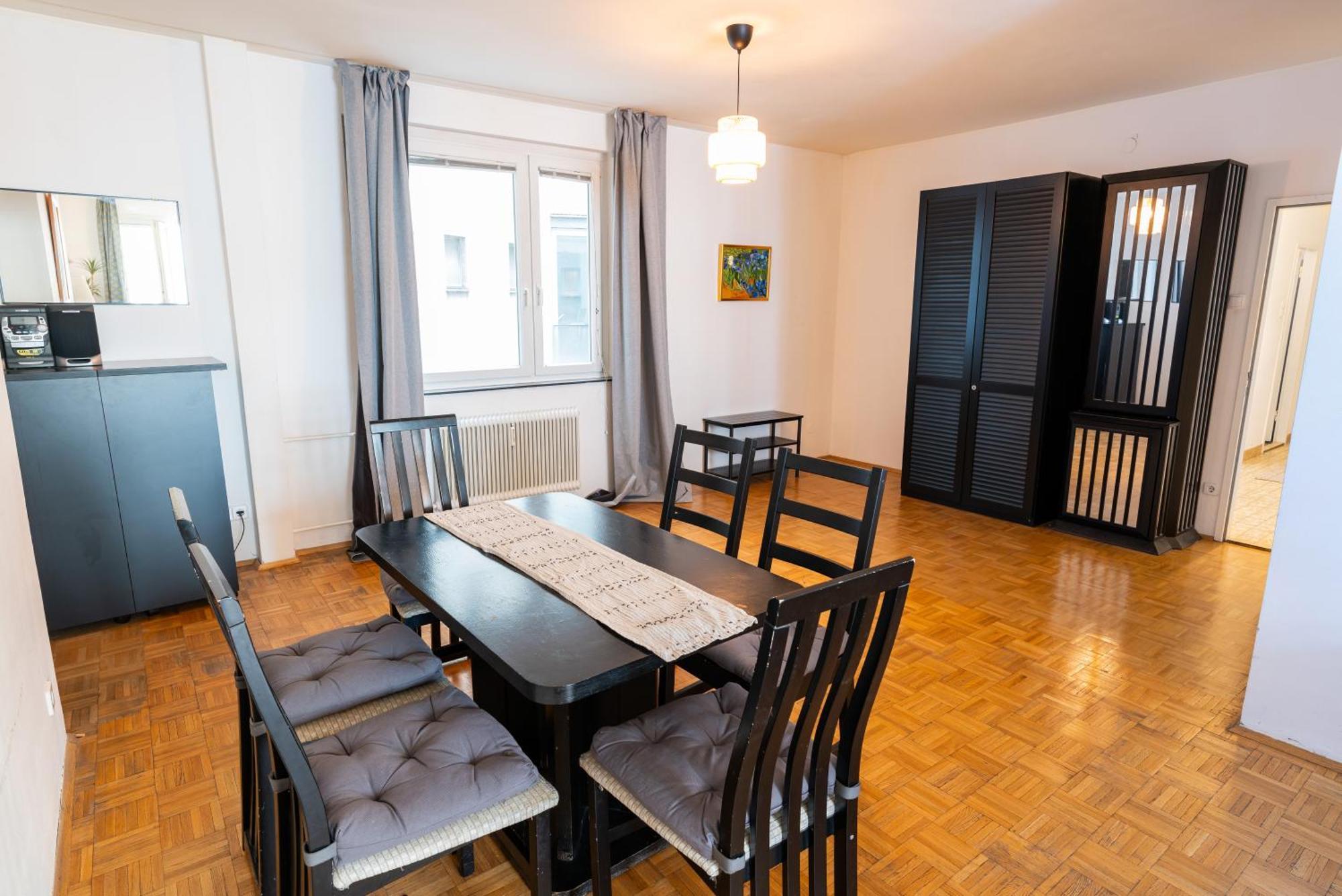 Central Living Apartment Opera Вена Экстерьер фото
